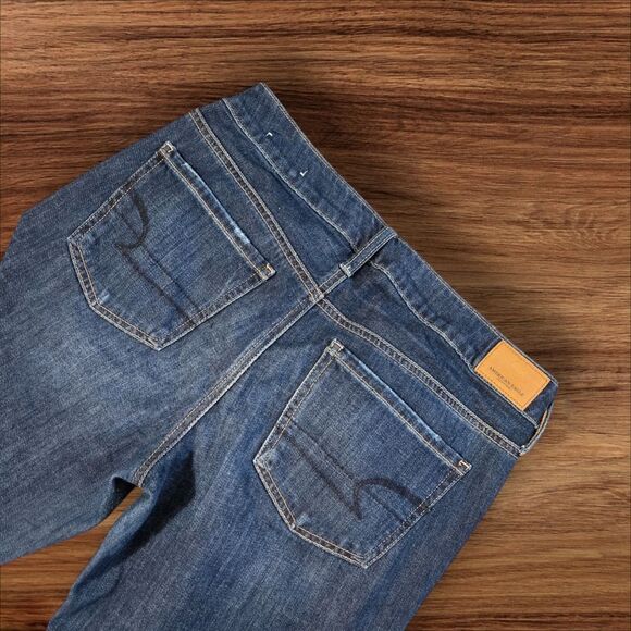 American Eagle Distressed Tom Girl Style Denim Jeans - Picture 5 of 9